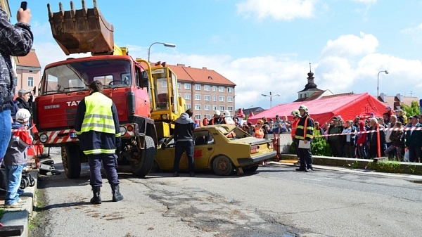 III. ročník mezinárodního mistrovství ČR dobrovolných hasičů a záchranářů ve vyprošťování zraněných osob z havarovaných vozidel